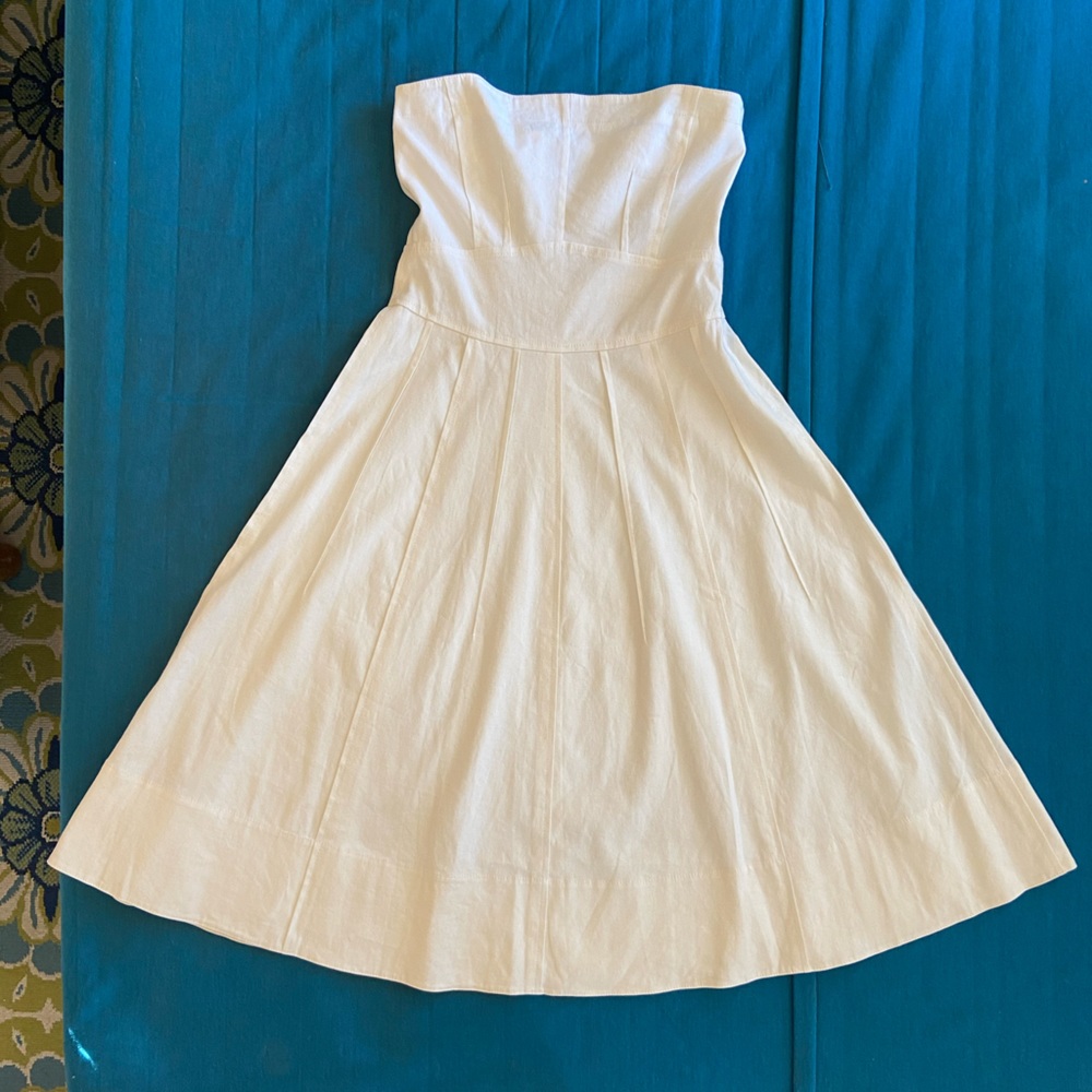 DKNY Strapless White Structured Half-Circle Midi Dress